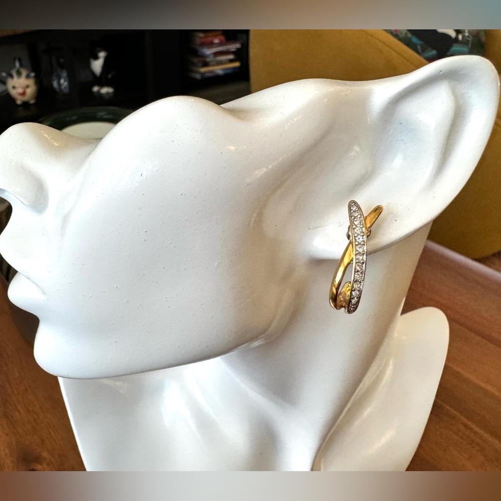 Trifari Vintage Gold Rhinestone Earrings